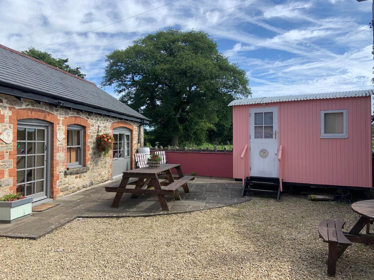 Swallow Cottage At Duffryn Mawr Cottages Hensol Eksteriør bilde