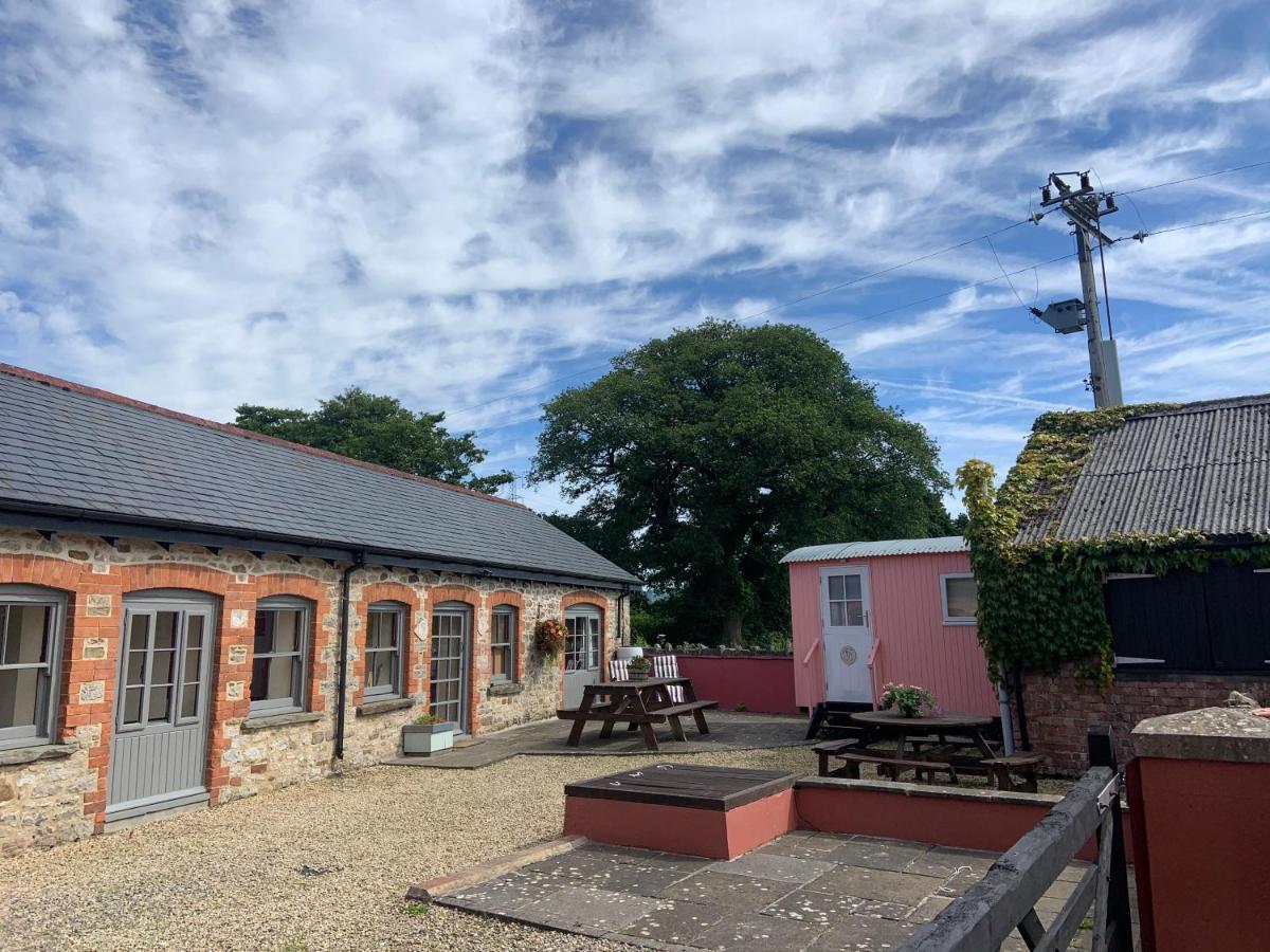 Swallow Cottage At Duffryn Mawr Cottages Hensol Eksteriør bilde